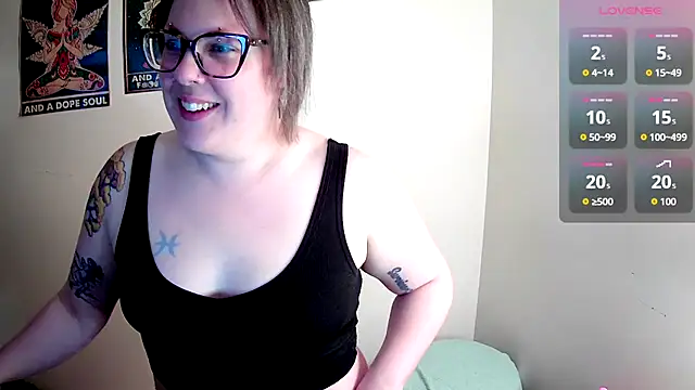 Snapshot of Hamurai420 chatting on April 3, 12:58 pm Hamurai420 online show from April 3, 12:58 pm