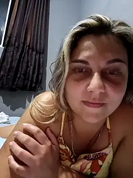 Snapshot of loiragostosa69 chatting on April 22, 10:22 pm loiragostosa69 online show from April 22, 10:22 pm