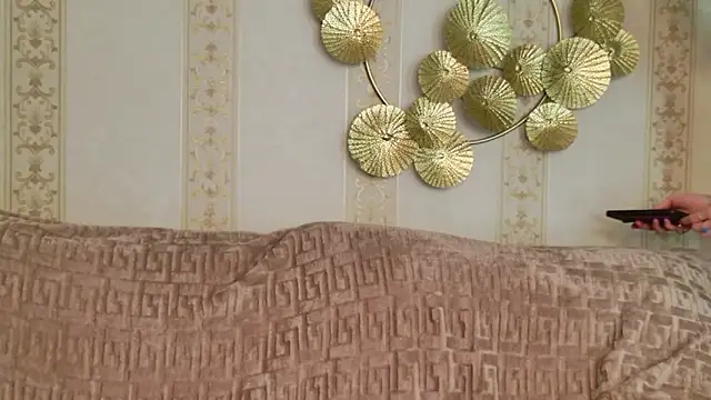 Dedra Dixon online show from December 22, 10:23 am