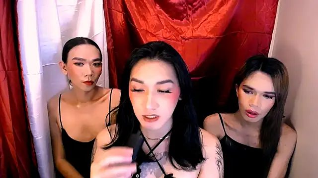 Snapshot of lil_cummer69 chatting on May 27, 2:58 pm lil cummer69 online show from May 27, 2:58 pm