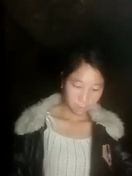 Snapshot of onezezz chatting on December 14, 10:25 pm onezezz online show from December 14, 10:25 pm