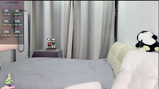 Snapshot of Lda- chatting on February 26, 12:04 pm Lda- online show from February 26, 12:04 pm