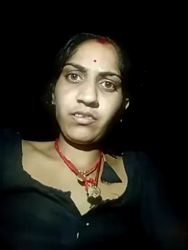 Snapshot of Chayna_singh chatting on May 13, 5:54 pm Chayna singh online show from May 13, 5:54 pm