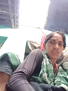 Snapshot of Chayna_singh chatting on June 15, 1:19 am Chayna singh online show from June 15, 1:19 am