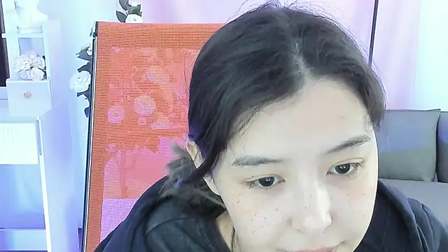 Snapshot of SirenMystiq chatting on June 23, 10:13 am SirenMystiq online show from June 23, 10:13 am
