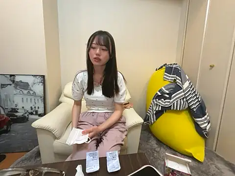 Snapshot of Gokujyo-Namanaka chatting on June 17, 12:18 pm Gokujyo-Namanaka online show from June 17, 12:18 pm