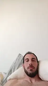 Snapshot of MRBIGGY97 chatting on April 4, 2:36 pm MRBIGGY97 online show from April 4, 2:36 pm