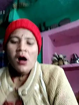 Snapshot of Kinjal_pande chatting on December 13, 10:04 pm Kinjal pande online show from December 13, 10:04 pm