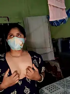 Snapshot of Cuple_masti72 chatting on June 7, 3:21 am Cuple masti72 online show from June 7, 3:21 am