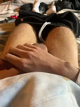 Snapshot of YoungVibe chatting on March 25, 1:50 pm YoungVibe online show from March 25, 1:50 pm