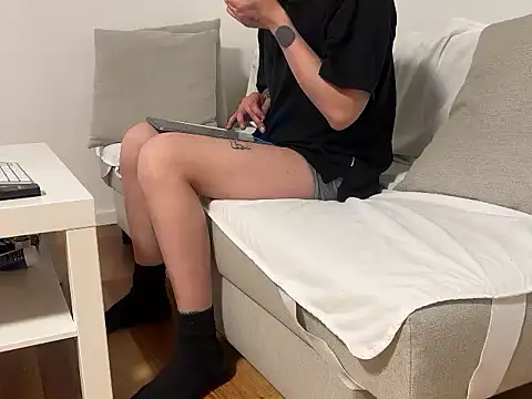 canberlinxy online show from March 20, 3:11 am