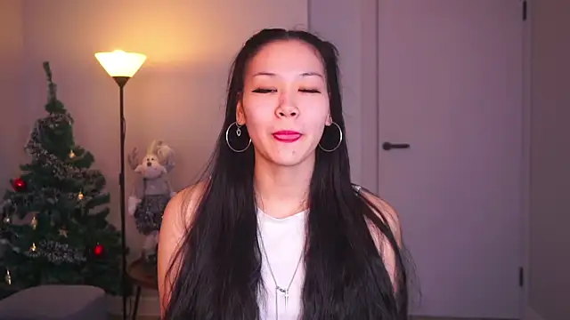 Snapshot of DonaPelligrino chatting on December 16, 5:34 am DonaPelligrino online show from December 16, 5:34 am