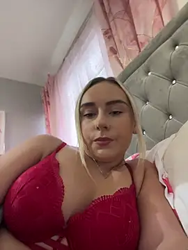 ScarletJ  online show from December 21, 10:55 am