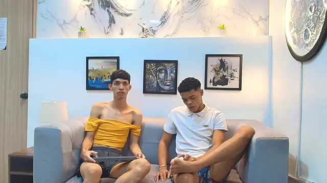 GOOD BOYS1 online show from December 16, 1:32 am