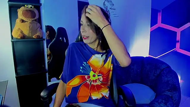Snapshot of Maya_Storm_ chatting on May 23, 12:53 pm Maya Storm online show from May 23, 12:53 pm