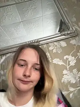 Barbika19 online show from May 6, 1:38 pm