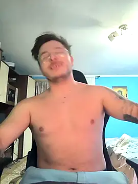 Snapshot of rANDREI0722 chatting on December 20, 10:39 pm rANDREI0722 online show from December 20, 10:39 pm