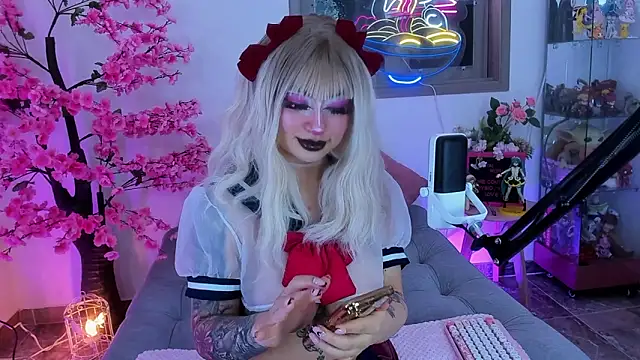 Snapshot of Hayami_Lee chatting on March 13, 3:24 am Hayami Lee online show from March 13, 3:24 am