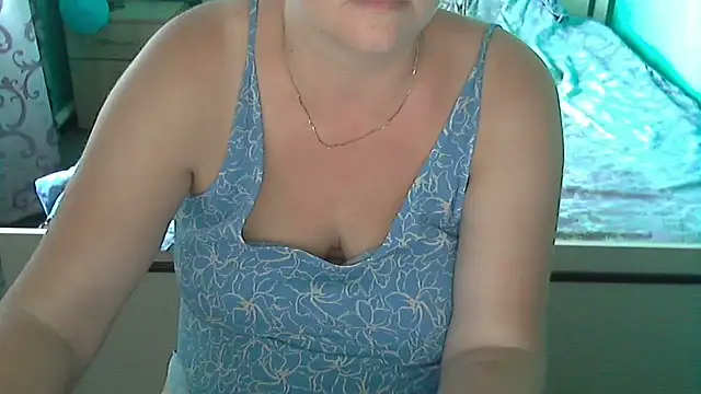 Snapshot of milfstress chatting on August 4, 3:14 pm milfstress online show from August 4, 3:14 pm