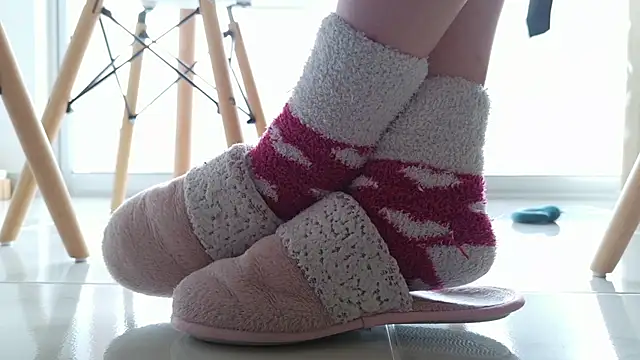 Feetbeth online show from June 6, 9:19 pm
