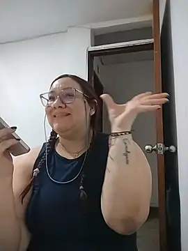 sharon G online show from May 2, 6:13 pm