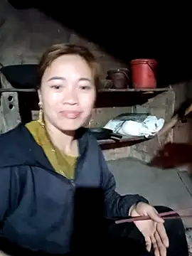 little-effy online show from February 14, 11:23 pm