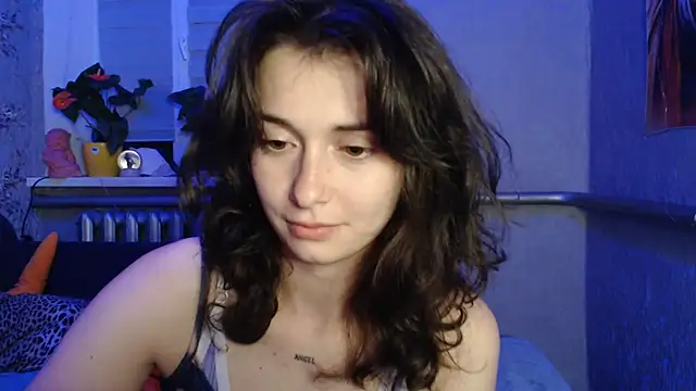 Snapshot of Angelik5371 chatting on July 8, 10:03 pm Angelik5371 online show from July 8, 10:03 pm