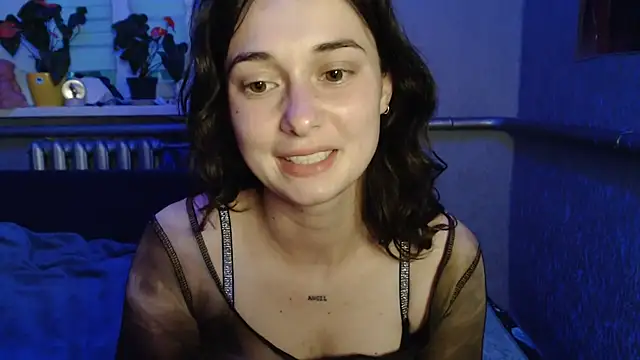 Snapshot of Angelik5371 chatting on July 14, 6:35 pm Angelik5371 online show from July 14, 6:35 pm