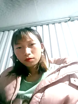 Snapshot of Huong_99 chatting on December 16, 11:15 am Huong 99 online show from December 16, 11:15 am