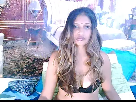 Snapshot of IndianHunnie69 chatting on December 15, 5:44 am IndianHunnie69 online show from December 15, 5:44 am