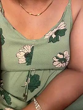 butterflyslay online show from February 22, 2:56 am