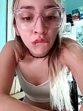 soylulita07 online show from February 4, 7:47 am