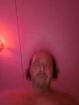 Snapshot of Olivassl22 chatting on June 7, 8:45 pm Olivassl22 online show from June 7, 8:45 pm