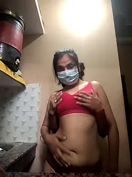 Snapshot of jaanvi-Rani chatting on February 2, 4:22 am jaanvi-Rani online show from February 2, 4:22 am