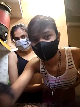 Snapshot of jaanvi-Rani chatting on February 17, 3:25 am jaanvi-Rani online show from February 17, 3:25 am