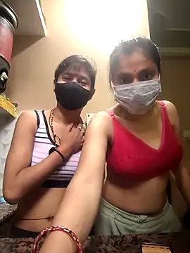 Snapshot of jaanvi-Rani chatting on February 18, 3:24 am jaanvi-Rani online show from February 18, 3:24 am