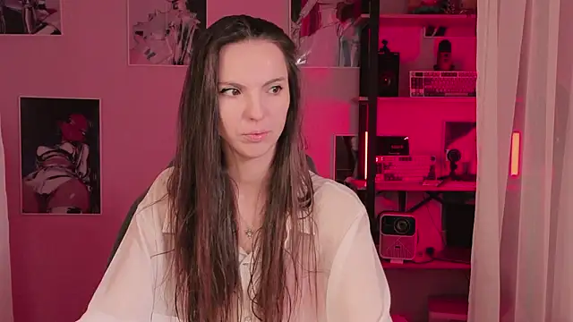 Snapshot of AliceLidell chatting on March 4, 4:51 am AliceLidell online show from March 4, 4:51 am