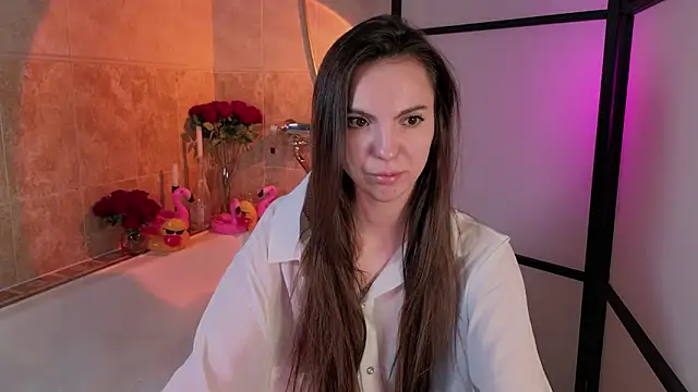 Snapshot of AliceLidell chatting on March 20, 5:45 am AliceLidell online show from March 20, 5:45 am