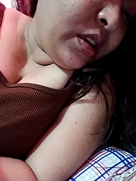 peu8 online show from March 15, 4:46 pm