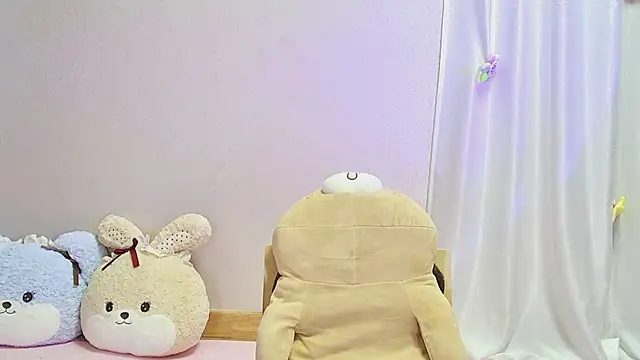 Snapshot of Gxhmelx-xiaoxiao chatting on June 10, 3:11 pm Gxhmelx-xiaoxiao online show from June 10, 3:11 pm