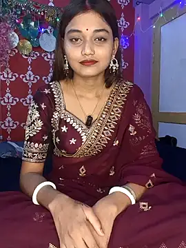 Snapshot of Sweet-priyaa chatting on May 6, 9:47 am Sweet-priyaa online show from May 6, 9:47 am