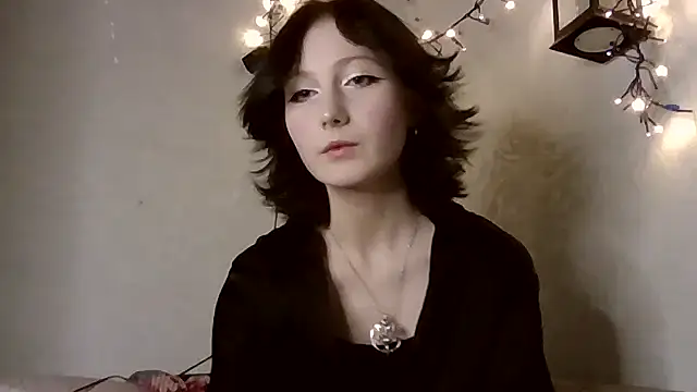 glissada online show from December 15, 6:01 pm