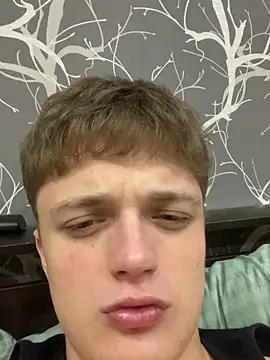 robertkingsize online show from December 14, 3:01 am