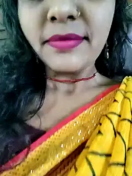 Snapshot of Sweet_Couple_01 chatting on December 23, 7:50 am Sweet Couple 01 online show from December 23, 7:50 am