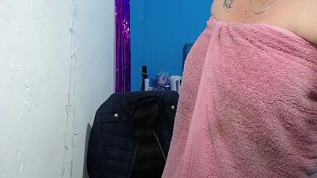 Annelis1 online show from February 5, 7:40 pm