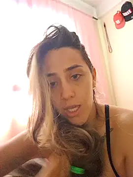 Snapshot of Jissel_ chatting on December 16, 7:52 pm Jissel online show from December 16, 7:52 pm