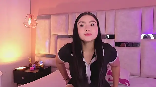 Snapshot of kylie_river chatting on May 28, 10:56 am kylie river online show from May 28, 10:56 am