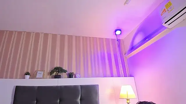 Criss Adams online show from March 7, 2:52 am