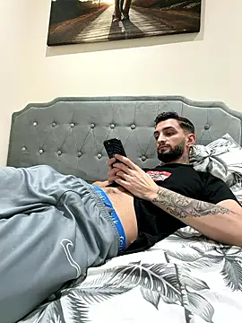 Snapshot of Juliann69Ramiro chatting on January 19, 3:21 am Juliann69Ramiro online show from January 19, 3:21 am