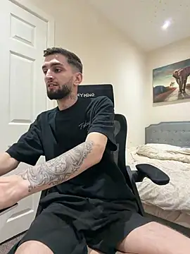 Snapshot of Juliann69Ramiro chatting on March 10, 7:41 pm Juliann69Ramiro online show from March 10, 7:41 pm